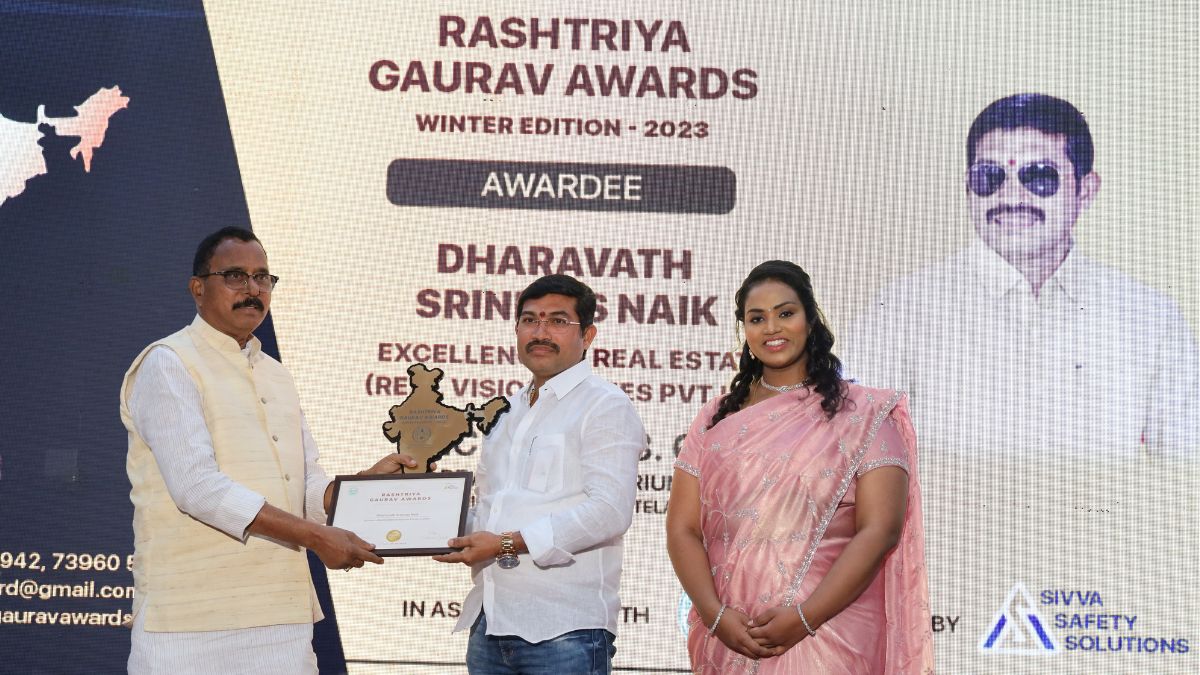 Dr. Srinivas Naik Dharavath Honored with Rashtriya Gaurav Puraskar 2023 by the Government of Telangana for Exemplary Contributions to Real Estate and Social Welfare